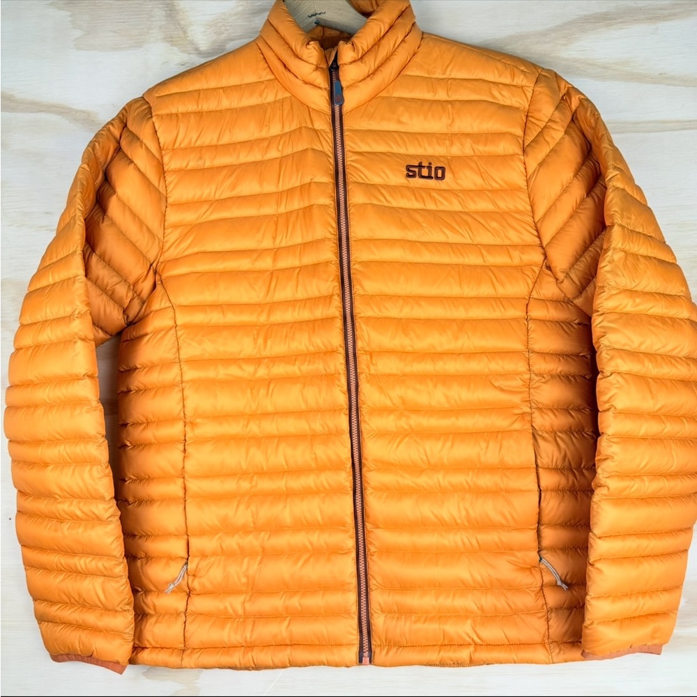 Stio Men's Vibrant Orange Puffer Jacket